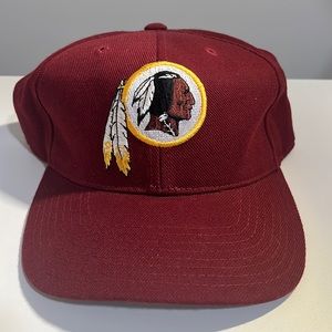 Vintage Washington Redskins Hat.  This hat is in excellent condition